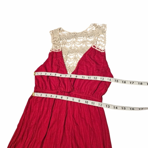 Felicity & Coco Red Maxi V Neck Sleeveless  White Lace Dress M - Picture 6 of 9